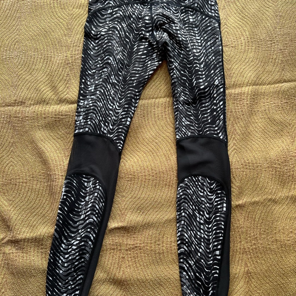 Nike Sidewinder Epic Lux Running Cropped Leggings - Picture 2 of 9